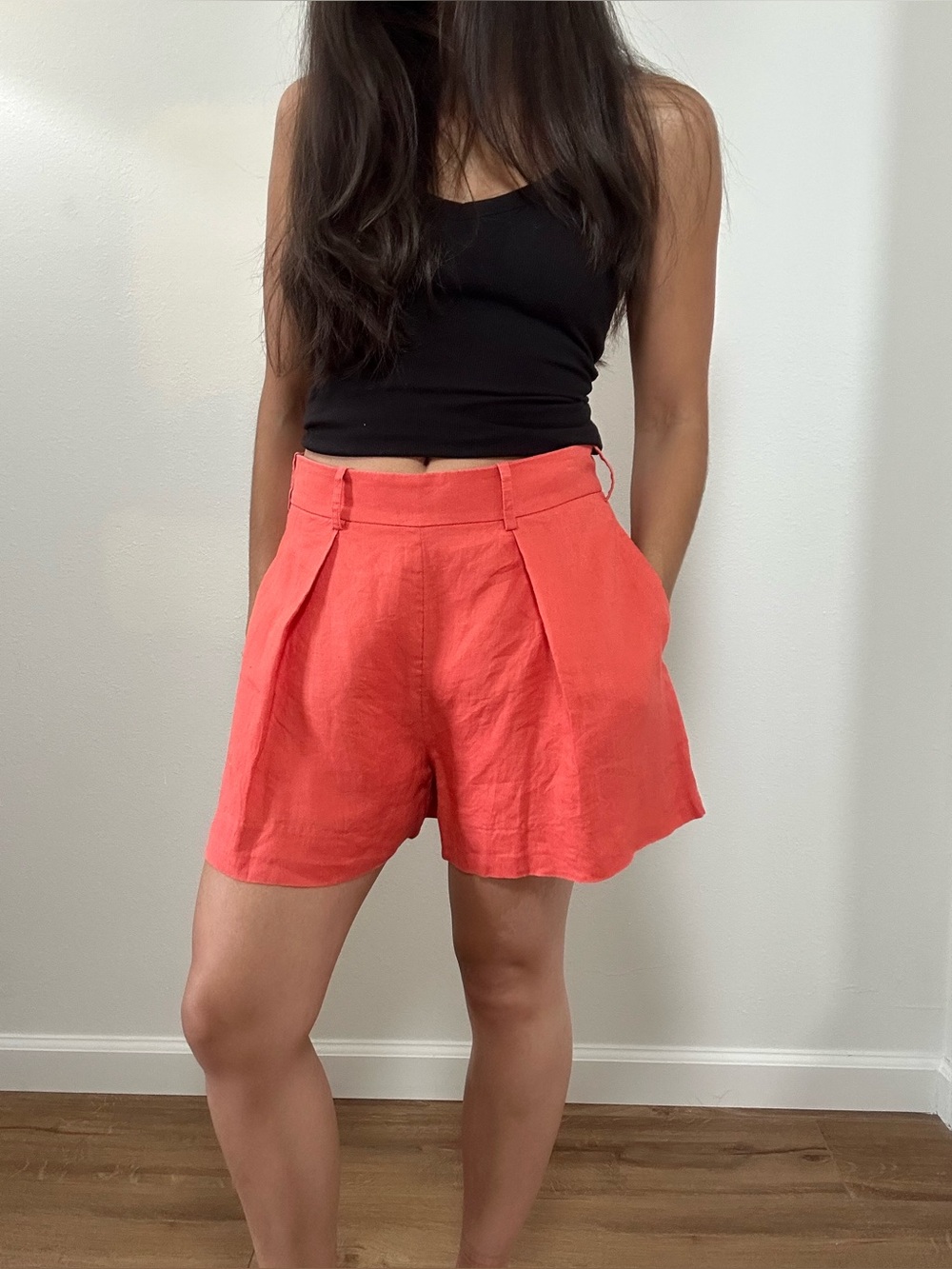 Banana Republic Red 100% Linen Tailored Pleated Shorts Size 4